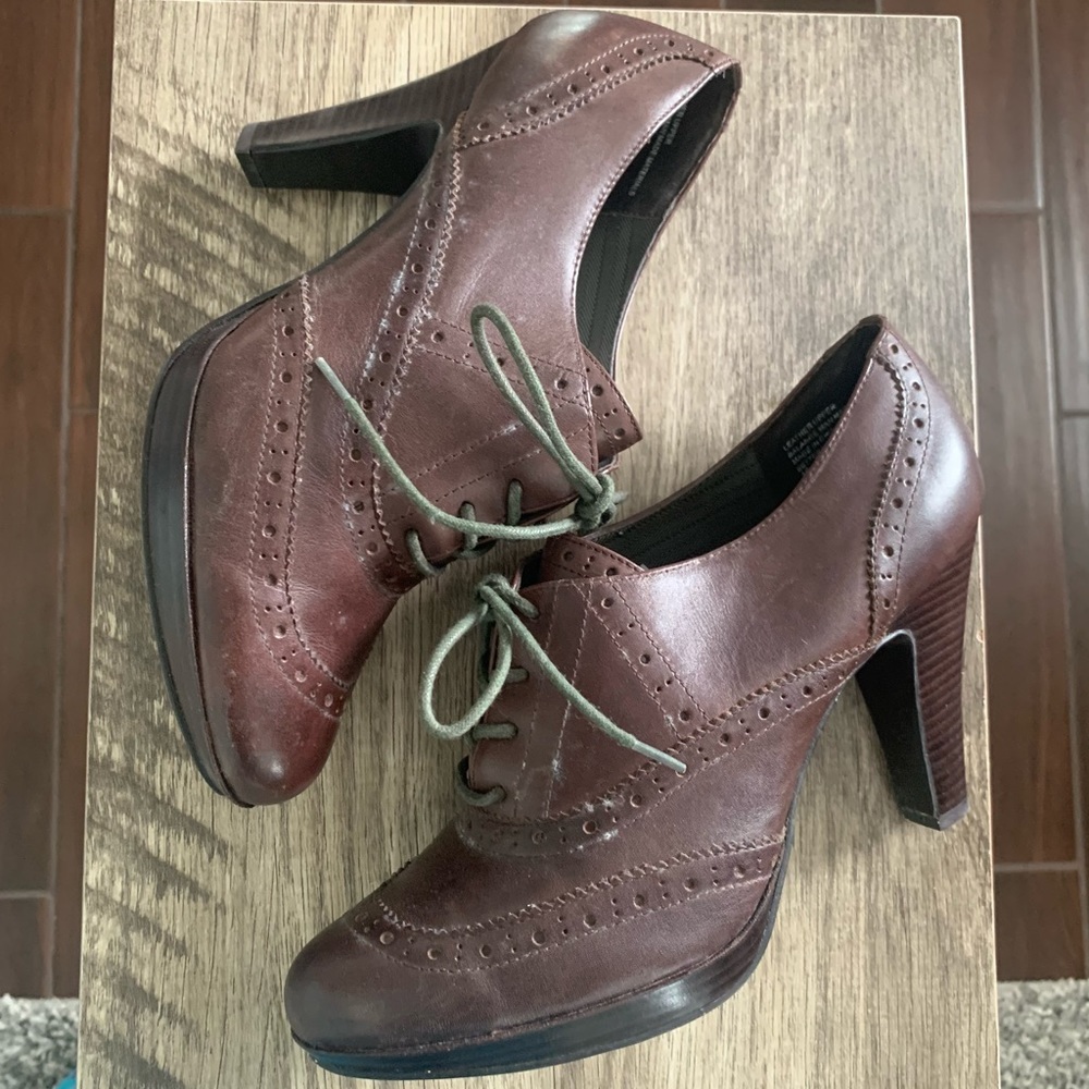 Tribeca Brown Booties By Kenneth Cole 10